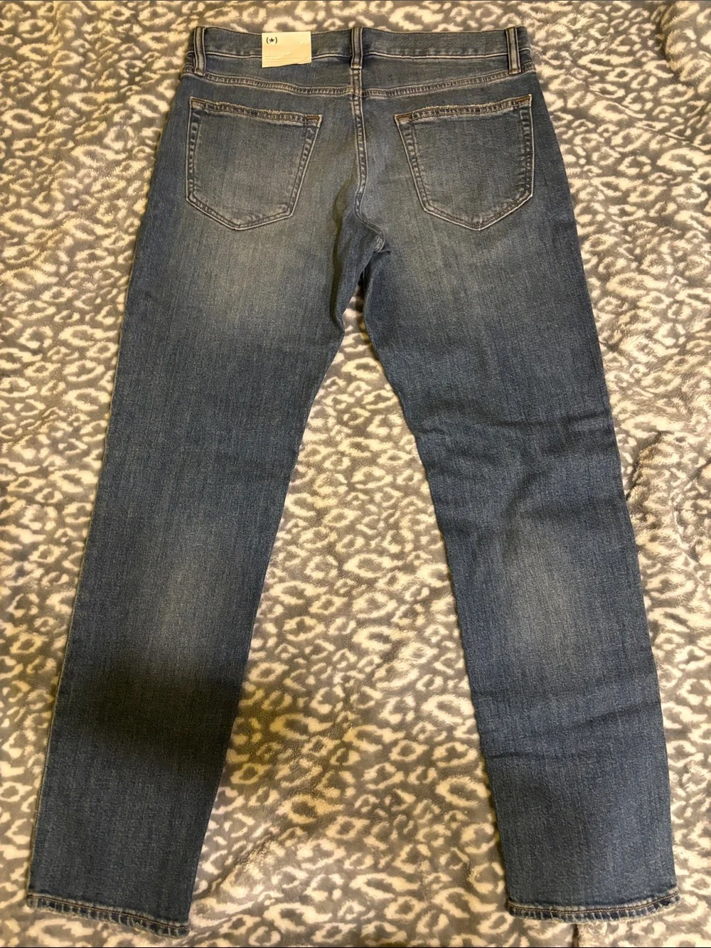 Banana Republic Straight Fit Jeans 31X30 in Mid Blue Denim